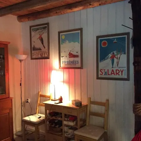 Maison Mitoyenne - Maison 10 Personnes Village De Mae-9594 Guchen